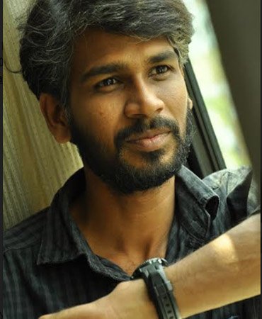 Shaheed Khader Film Director